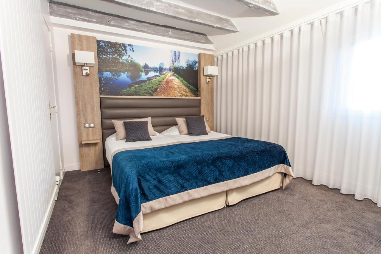 Logis - Le Christina Hotel Bourges Eksteriør billede