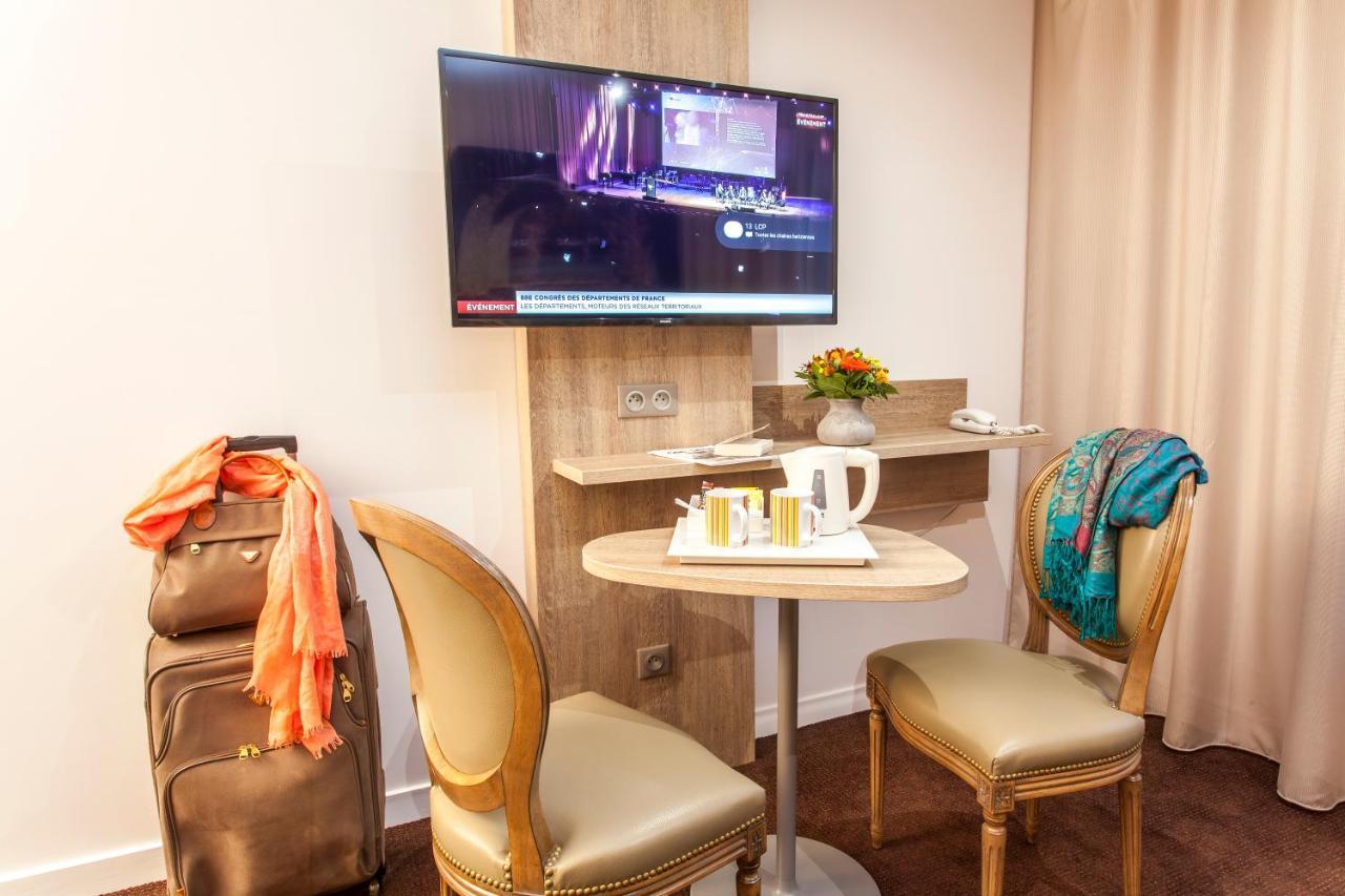 Logis - Le Christina Hotel Bourges Eksteriør billede