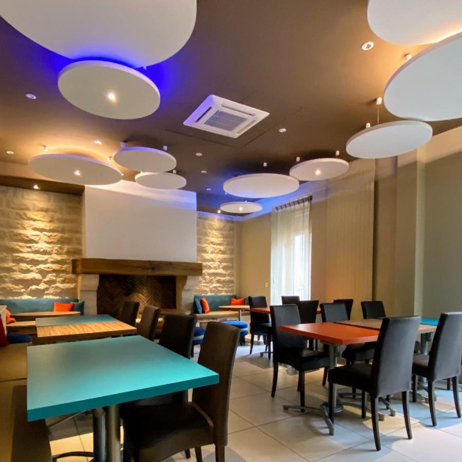 Logis - Le Christina Hotel Bourges Eksteriør billede