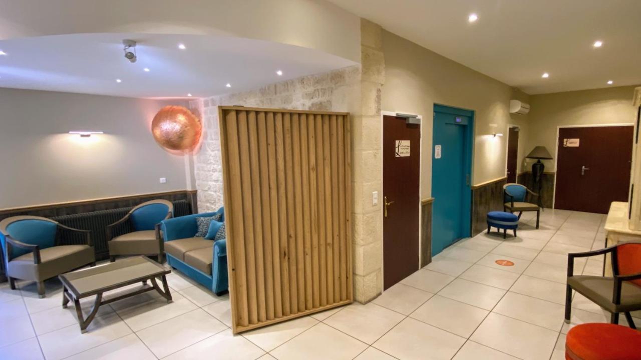Logis - Le Christina Hotel Bourges Eksteriør billede